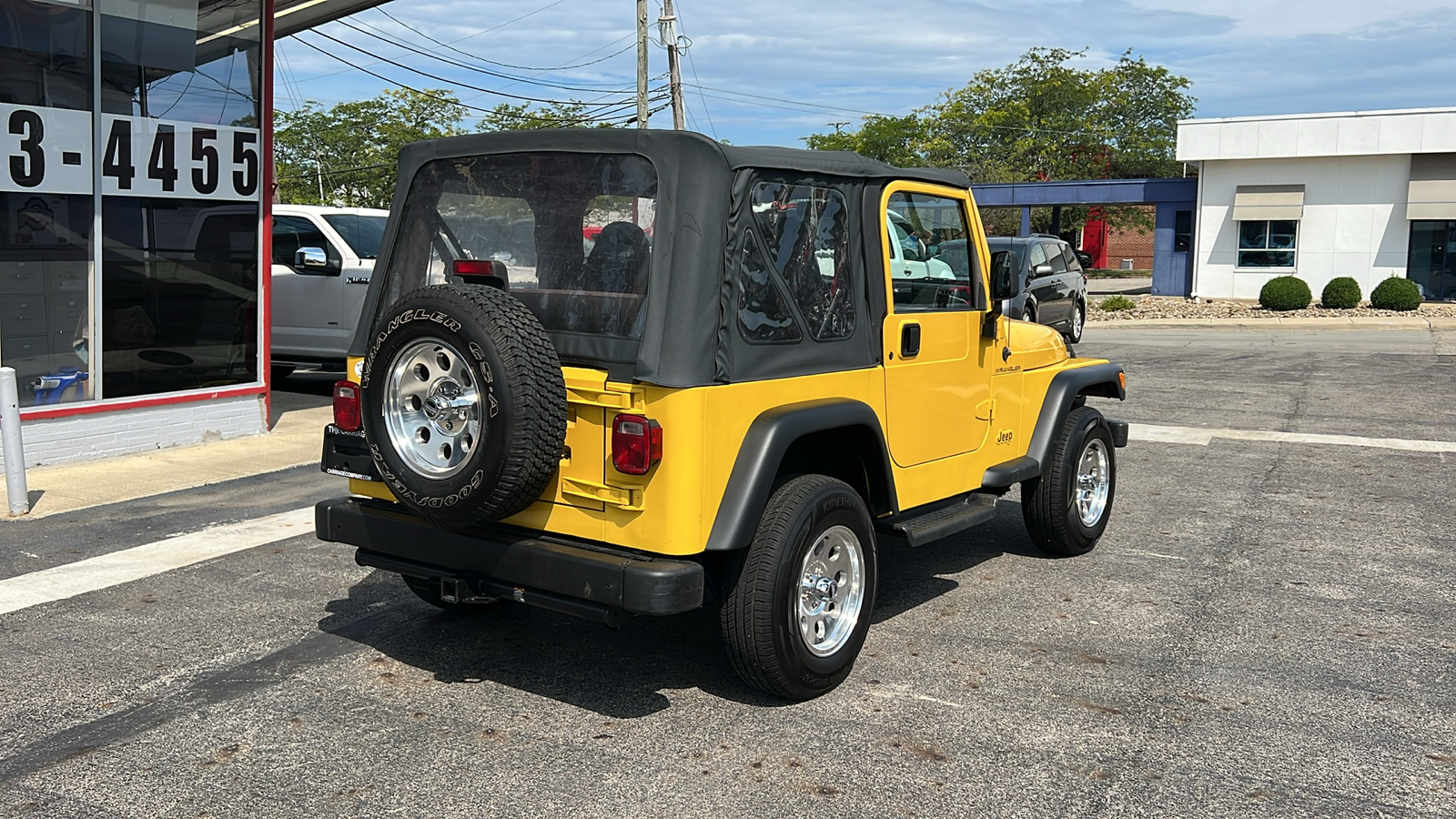 2000 Jeep Wrangler Sport 9