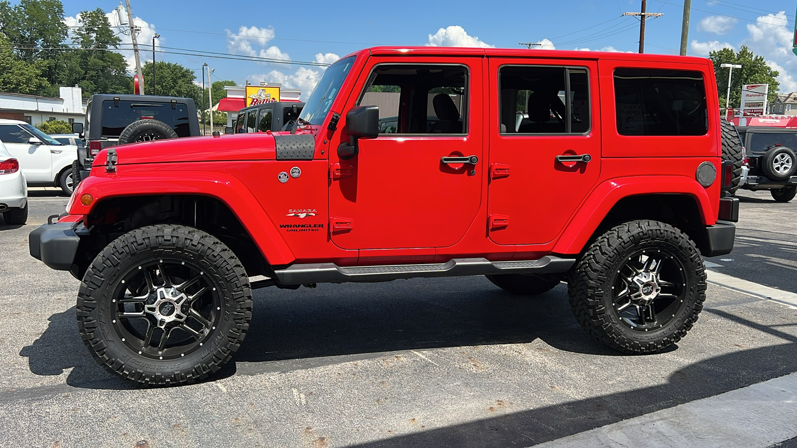 2017 Jeep Wrangler Unlimited Sahara 4