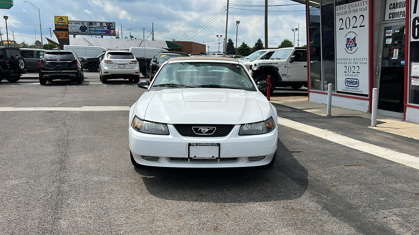 2004 Ford Mustang Deluxe 2