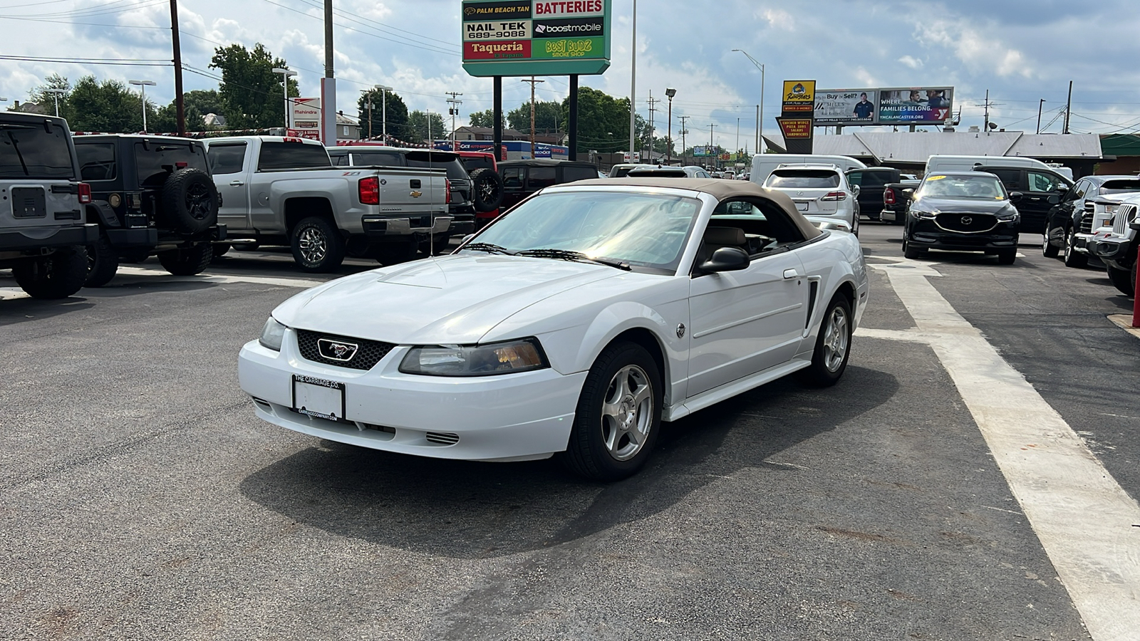 2004 Ford Mustang Deluxe 3