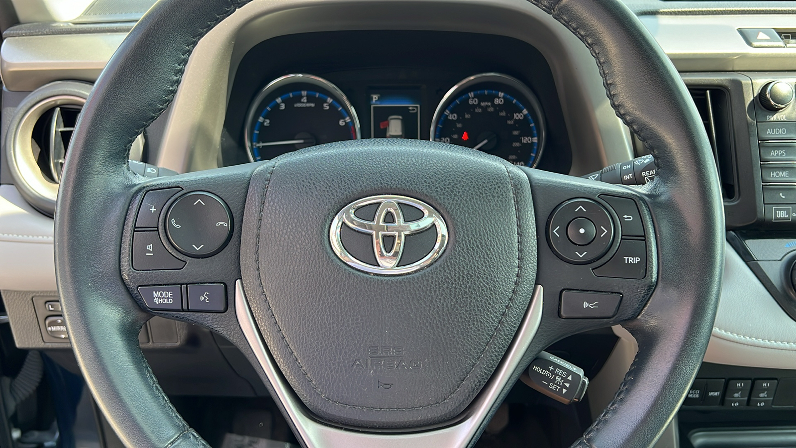 2017 Toyota RAV4 Limited 15