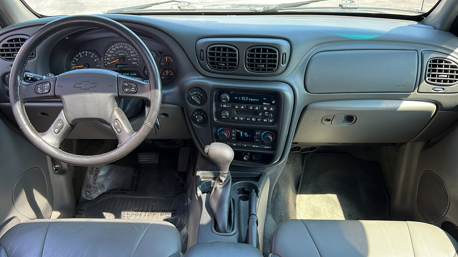 2003 Chevrolet TrailBlazer LS 25