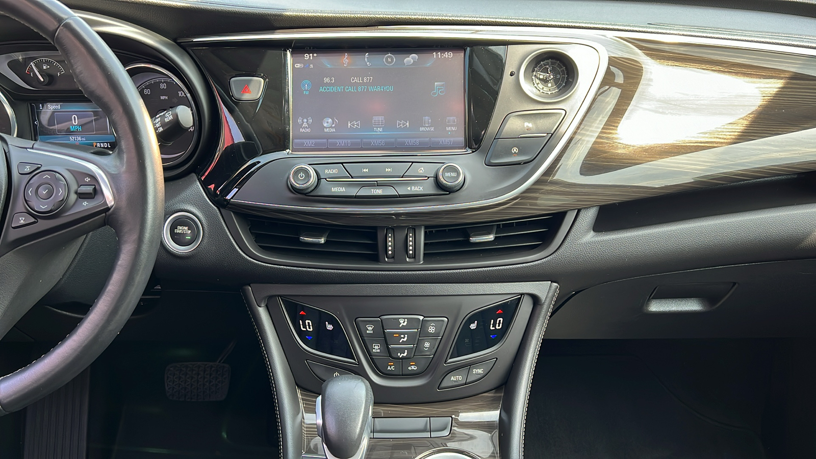 2019 Buick Envision Essence 26