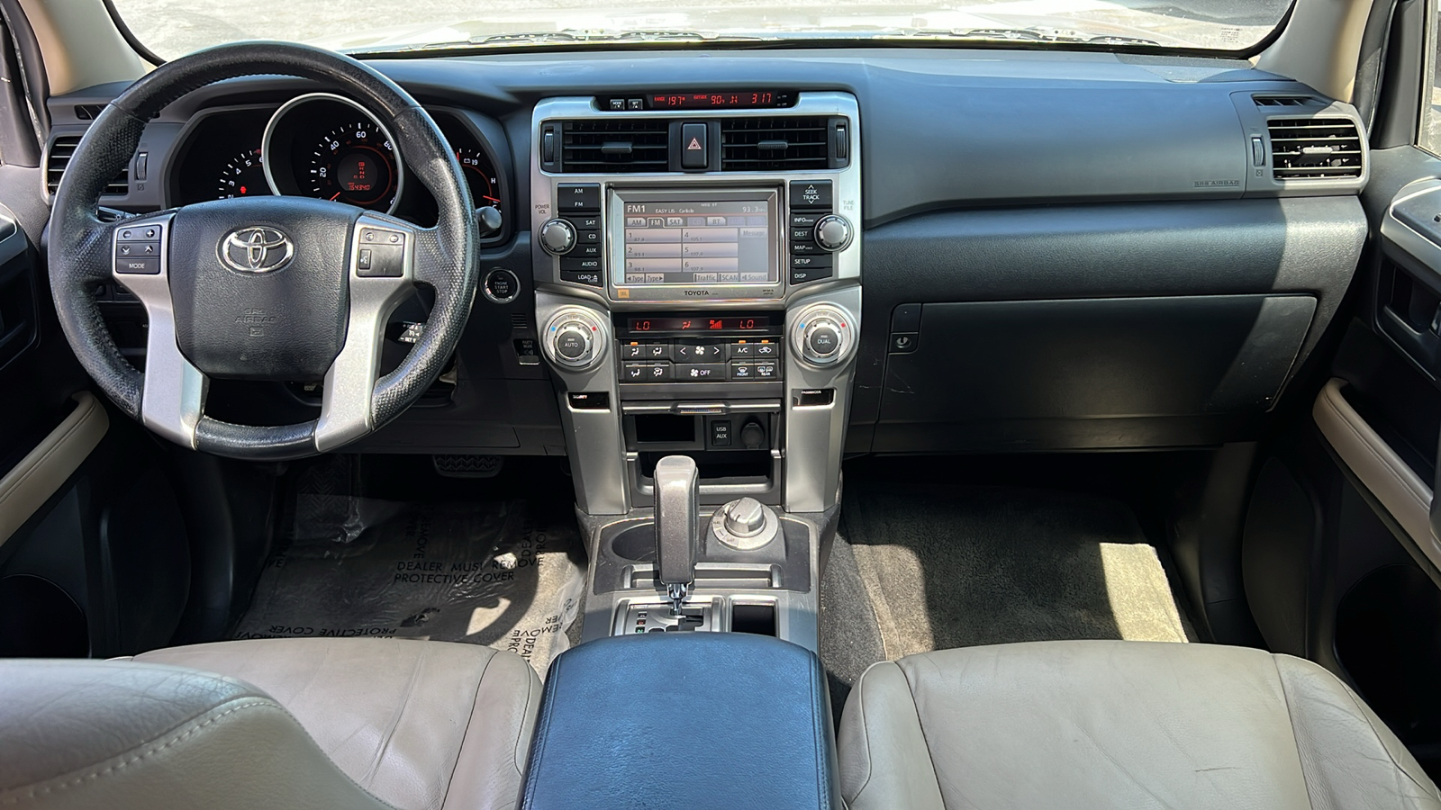 2013 Toyota 4Runner SR5 28