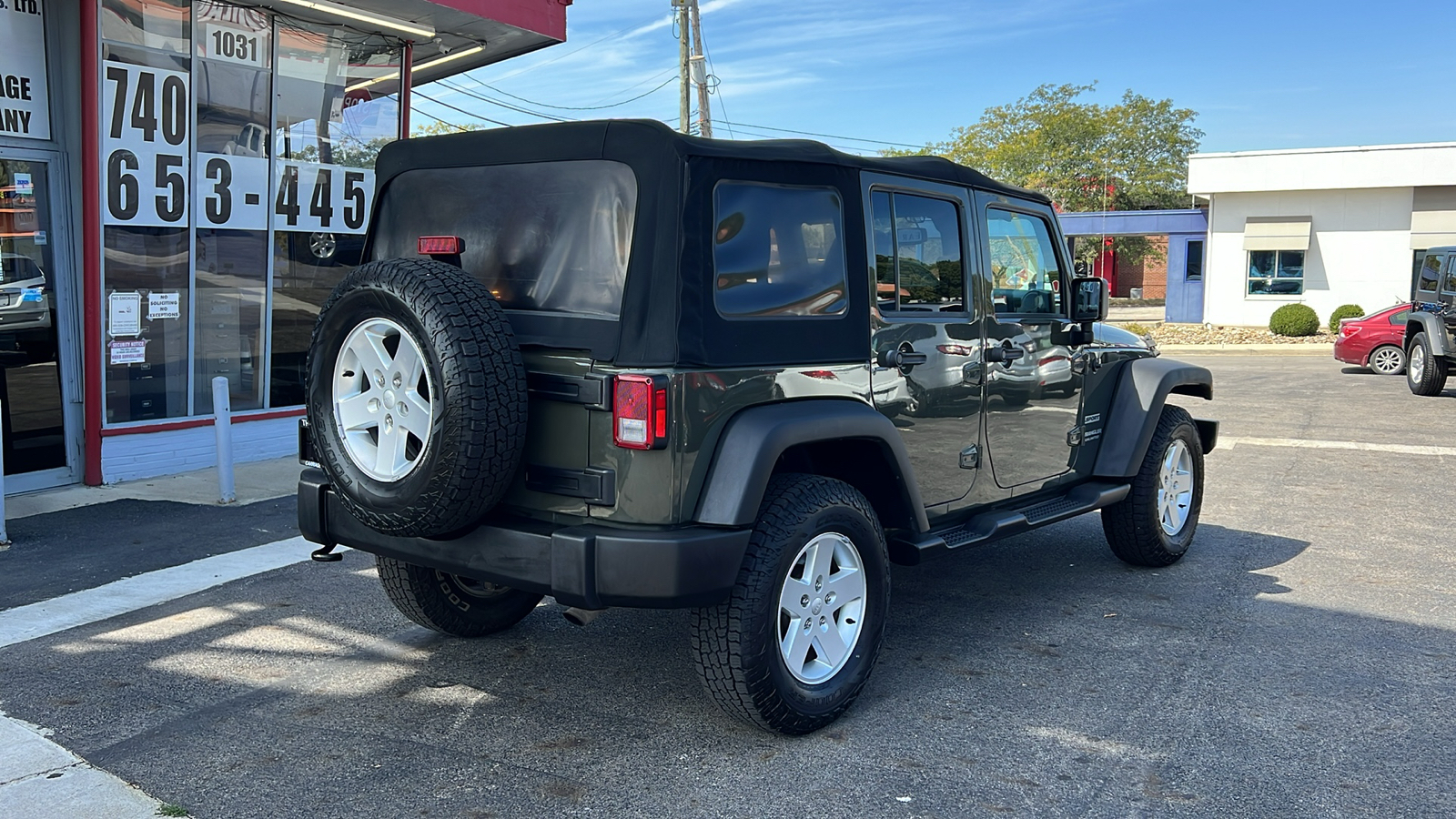 2015 Jeep Wrangler Unlimited Sport 8