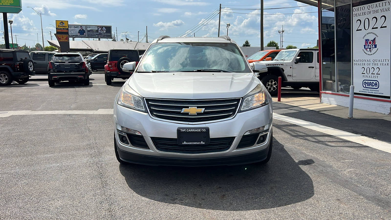 2017 Chevrolet Traverse LT 2