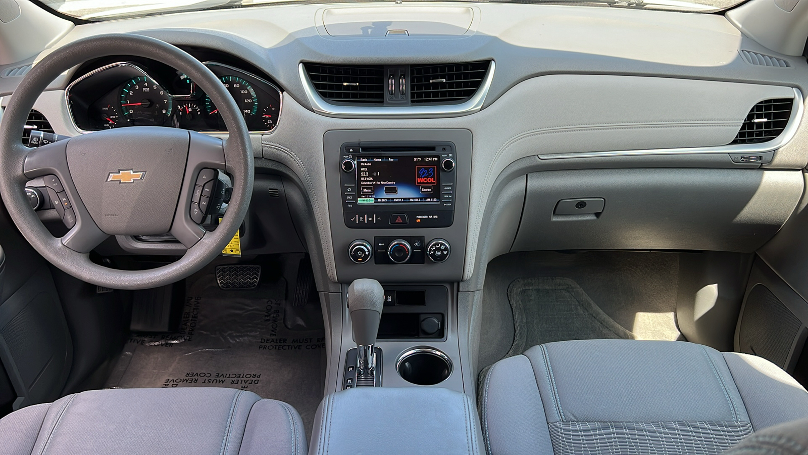 2014 Chevrolet Traverse LS 25