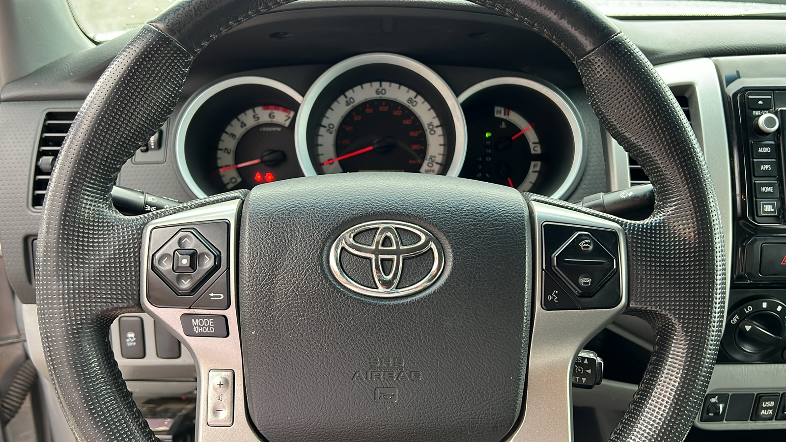 2014 Toyota Tacoma V6 16