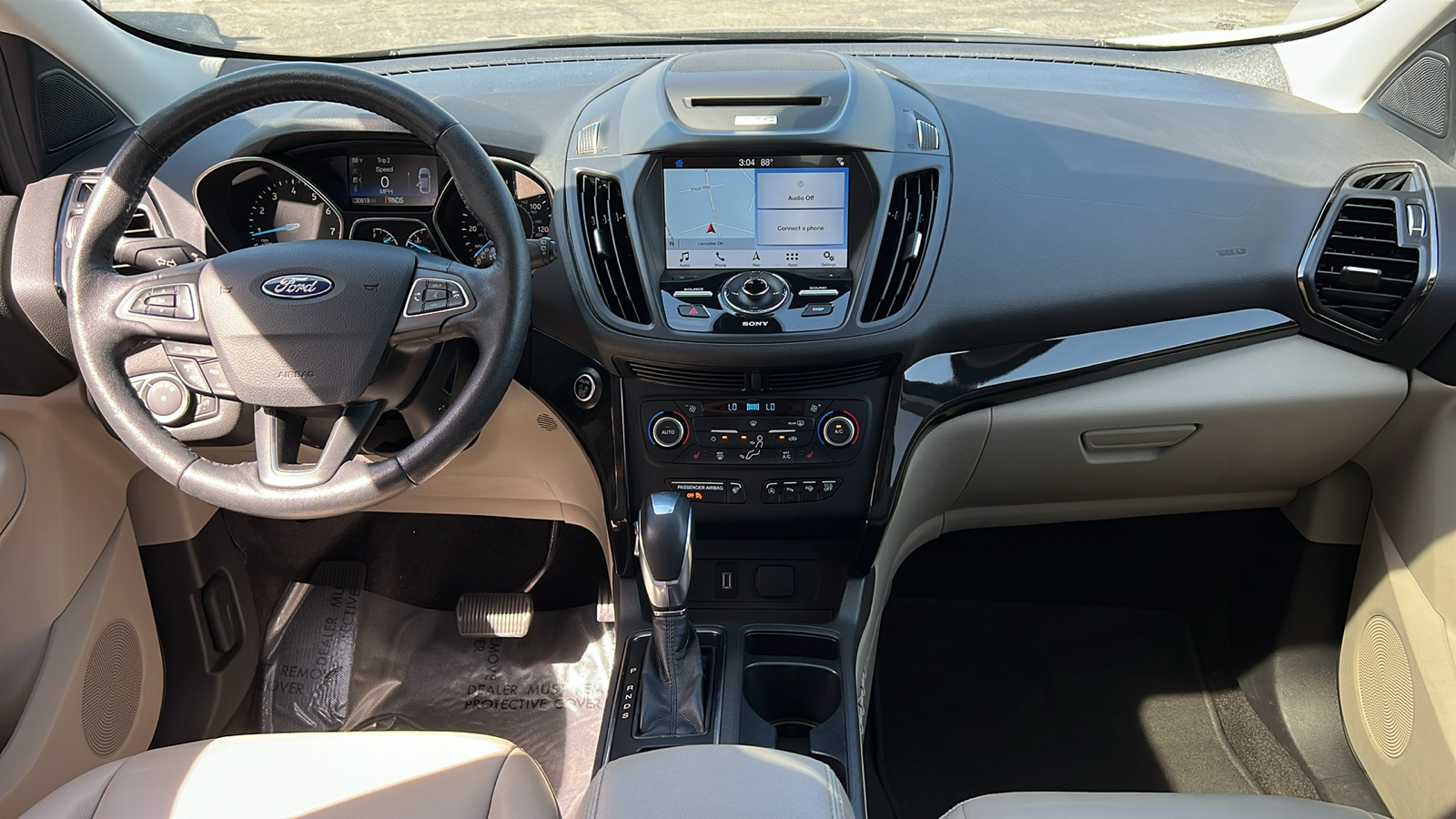 2018 Ford Escape Titanium 26