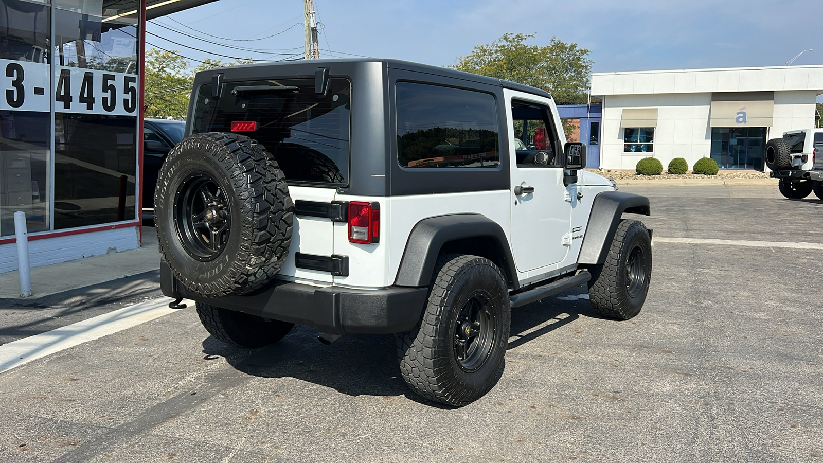 2015 Jeep Wrangler Sport 8