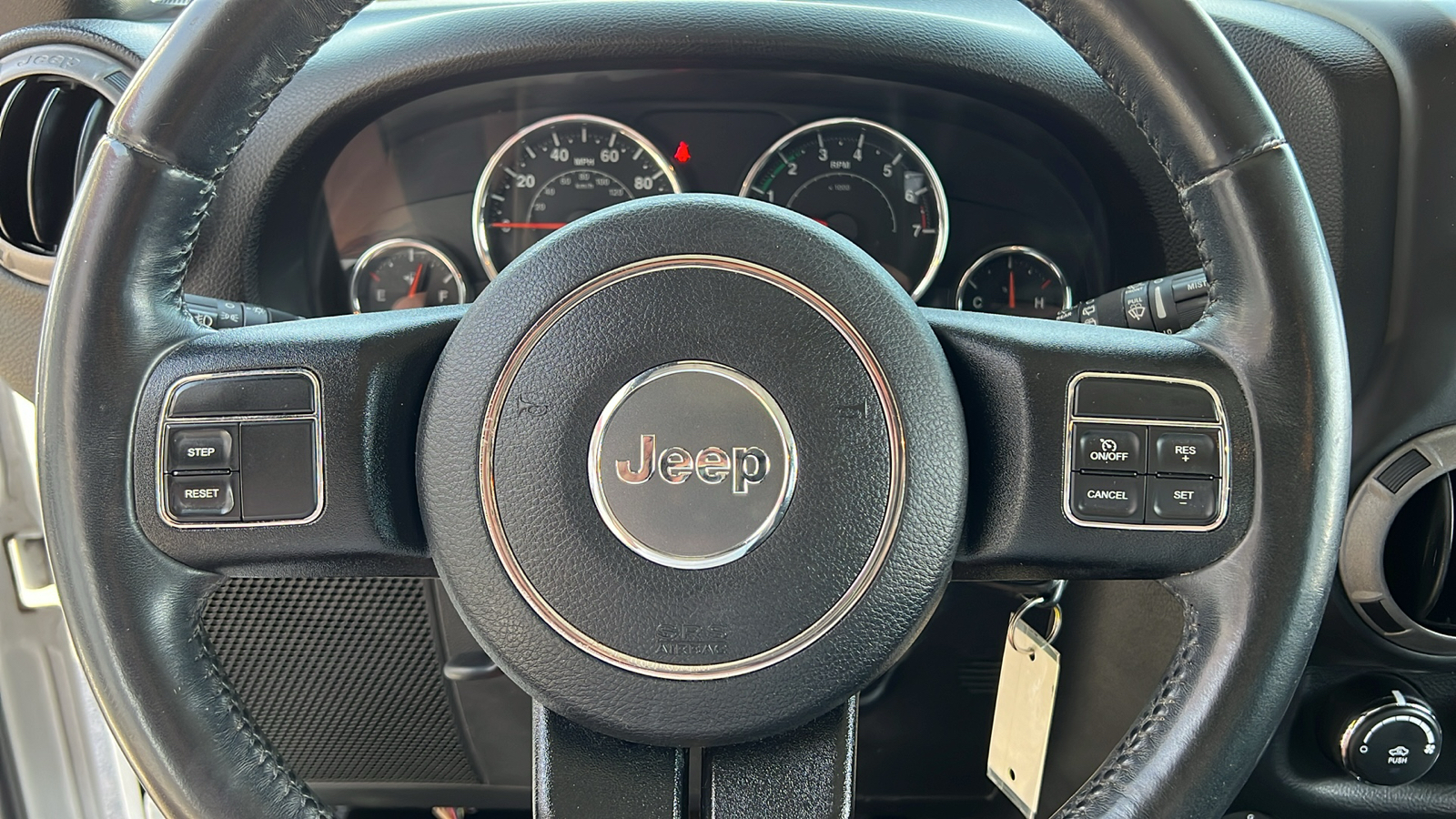 2015 Jeep Wrangler Sport 14