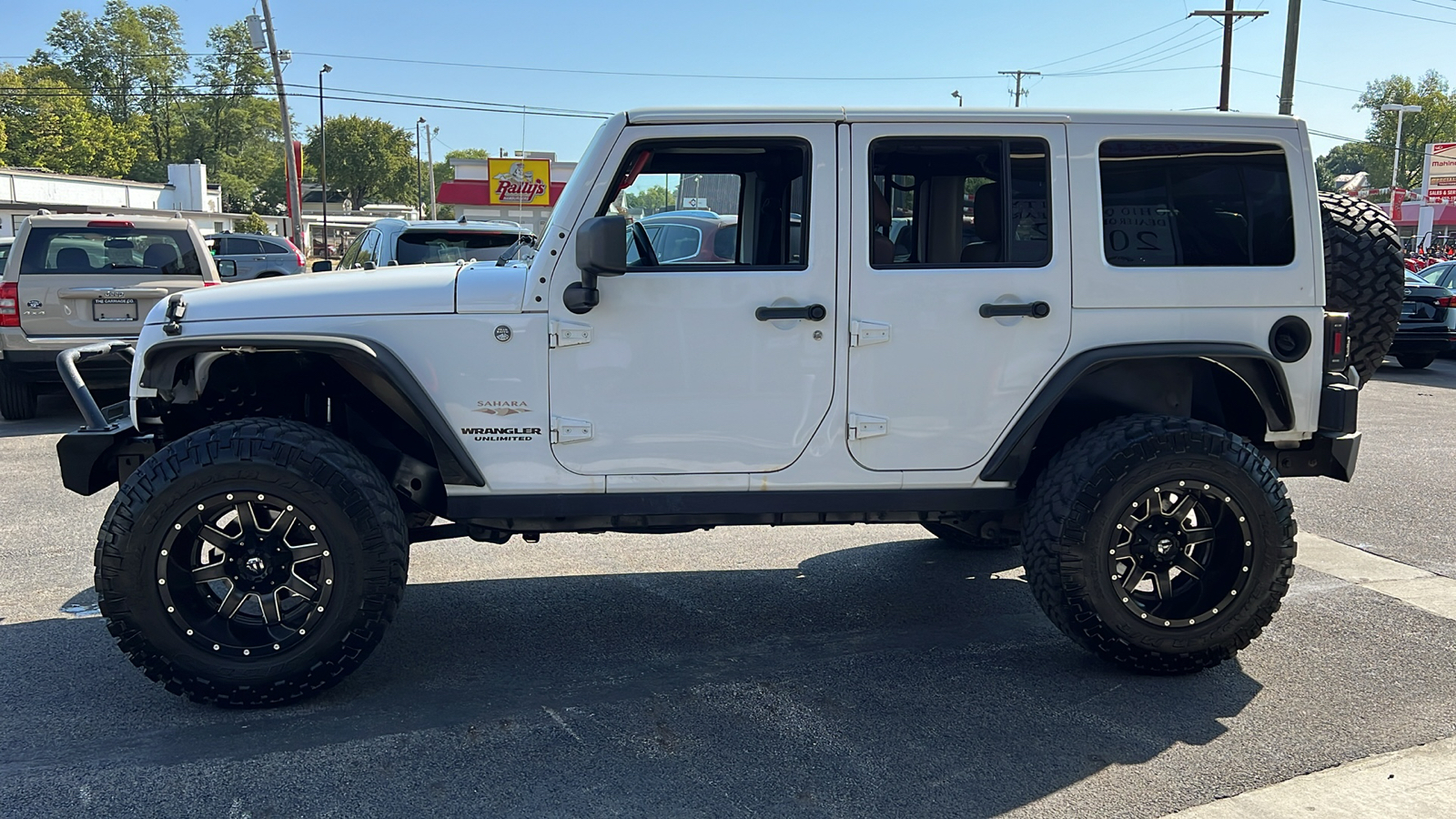 2012 Jeep Wrangler Unlimited Sahara 4