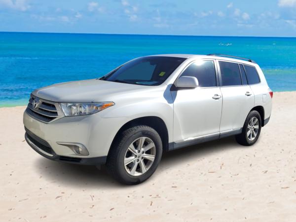 2013 Toyota Highlander Base Plus V6 1