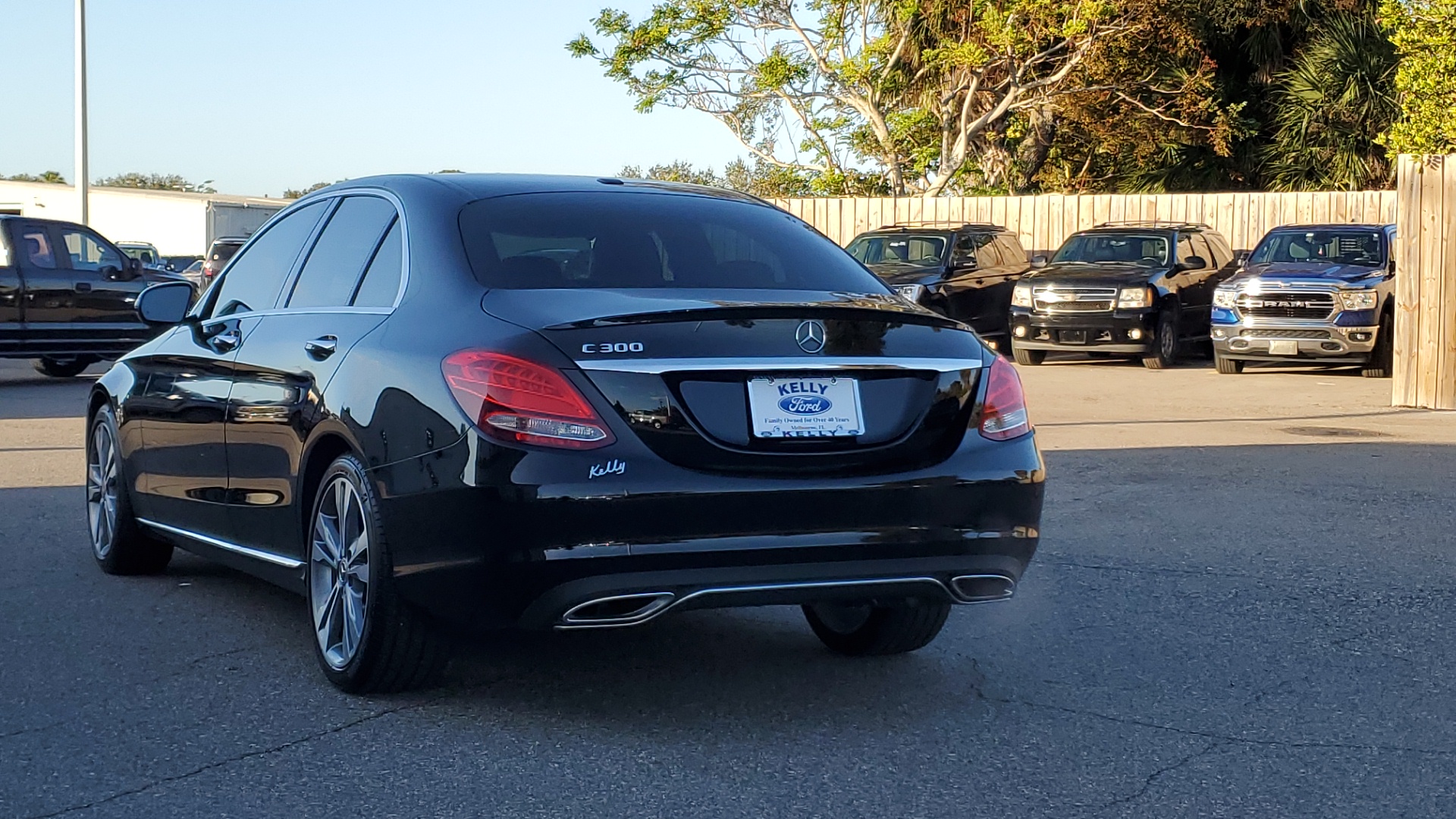 2018 Mercedes-Benz C-Class C 300 7