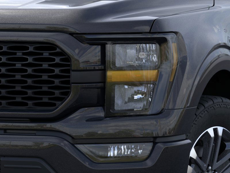 2023 Ford F-150 XL 17