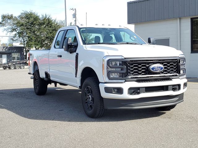 2023 Ford F-250SD XL 3