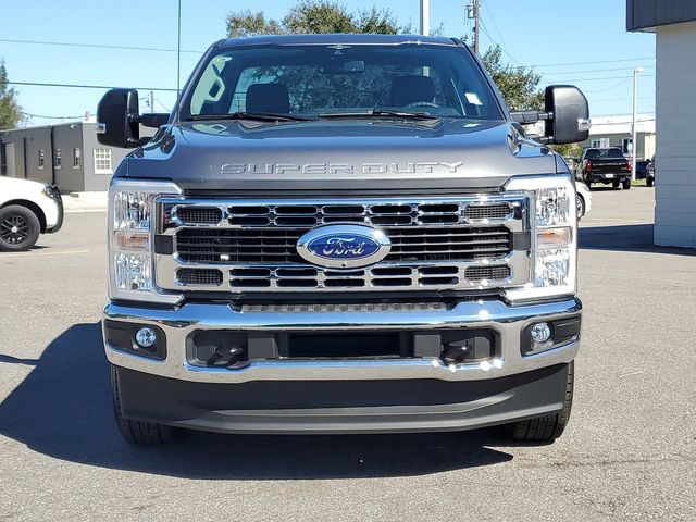 2023 Ford F-350SD XLT 2