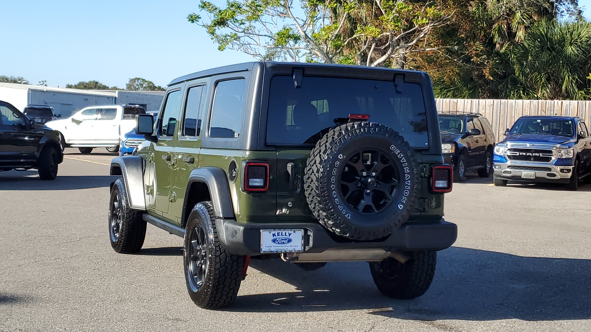 2021 Jeep Wrangler Unlimited Willys 7