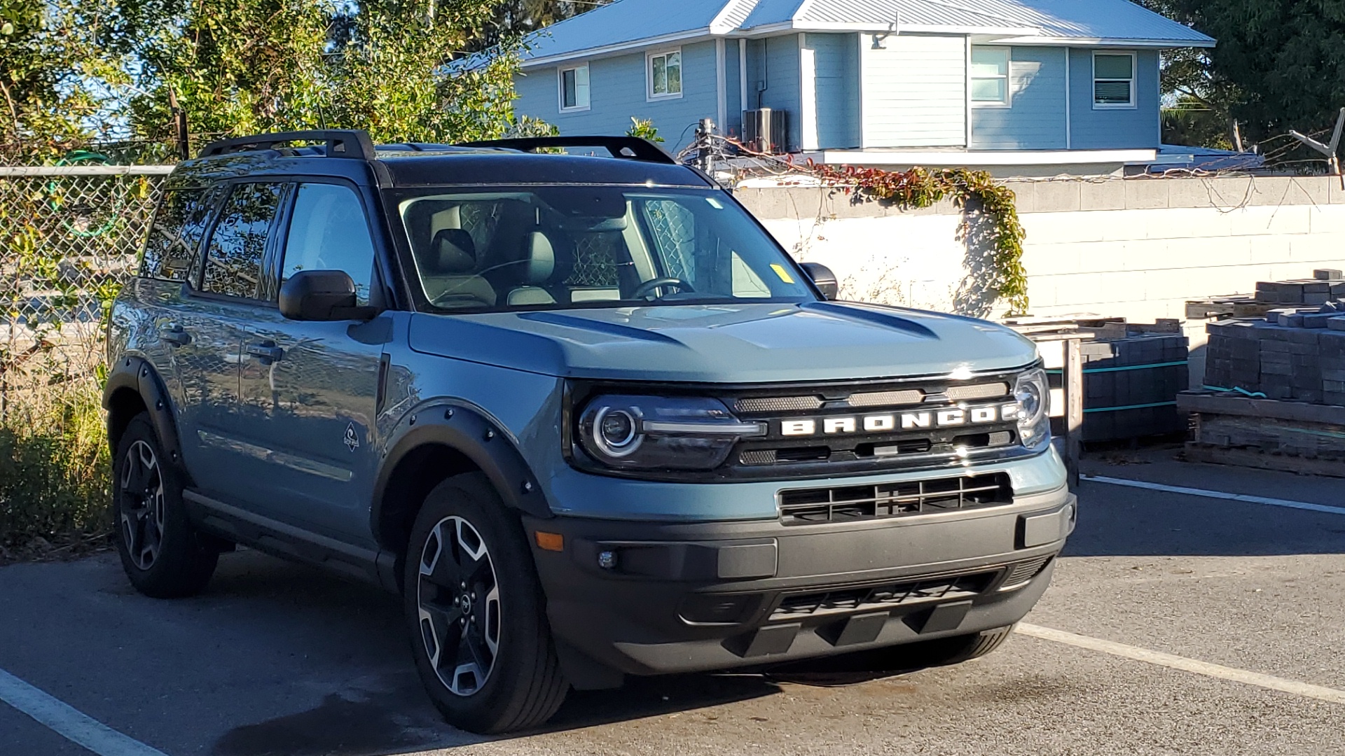 2022 Ford Bronco Sport Outer Banks 2