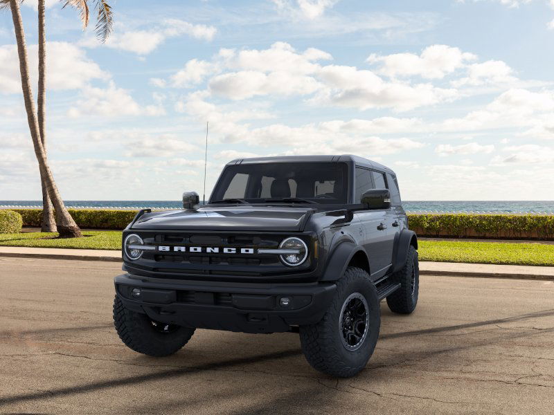 2024 Ford Bronco Outer Banks 2