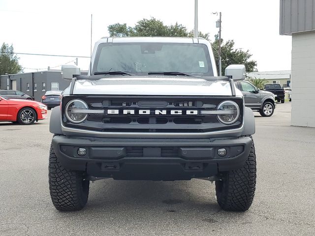 2024 Ford Bronco Outer Banks 2