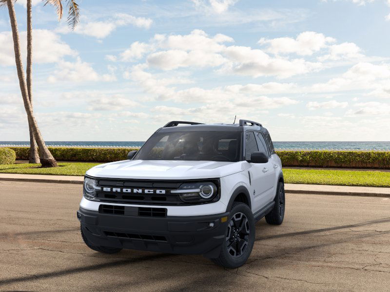 2024 Ford Bronco Sport Outer Banks 2