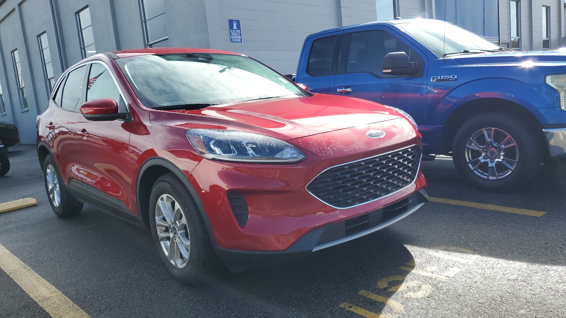 2021 Ford Escape SE 2