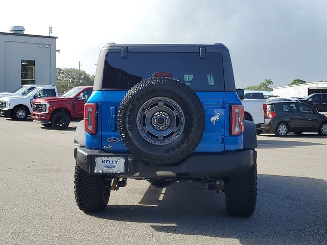 2024 Ford Bronco Outer Banks 8