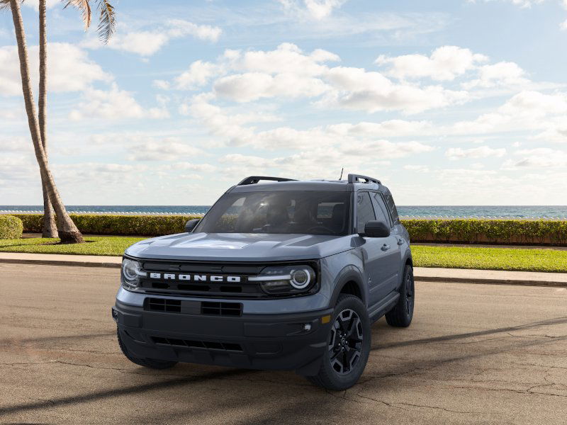 2024 Ford Bronco Sport Outer Banks 2