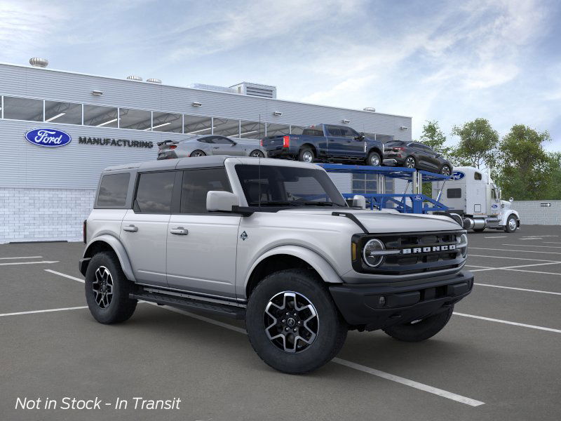 2024 Ford Bronco Outer Banks 7