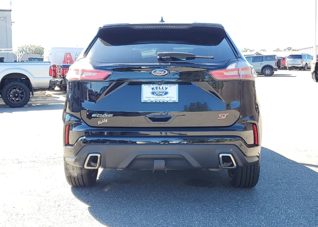 2020 Ford Edge ST 6