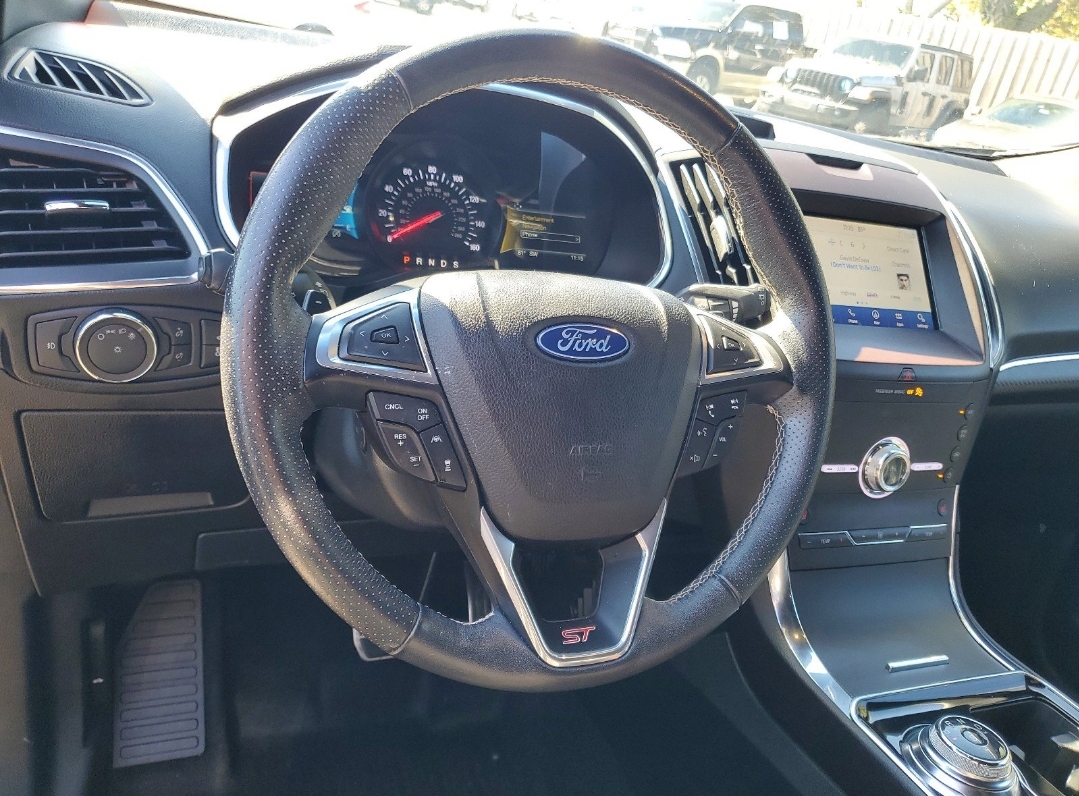 2020 Ford Edge ST 20