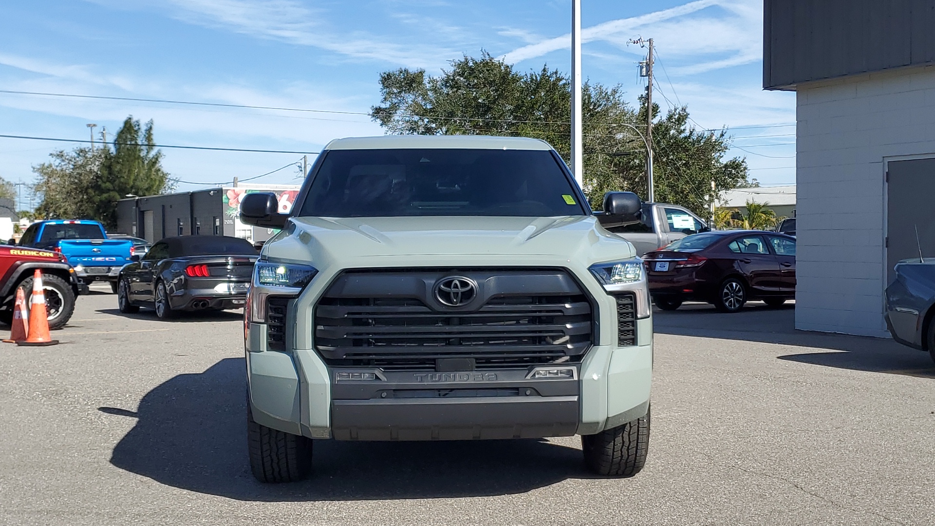 2025 Toyota Tundra SR5 XP PREMIUM 2