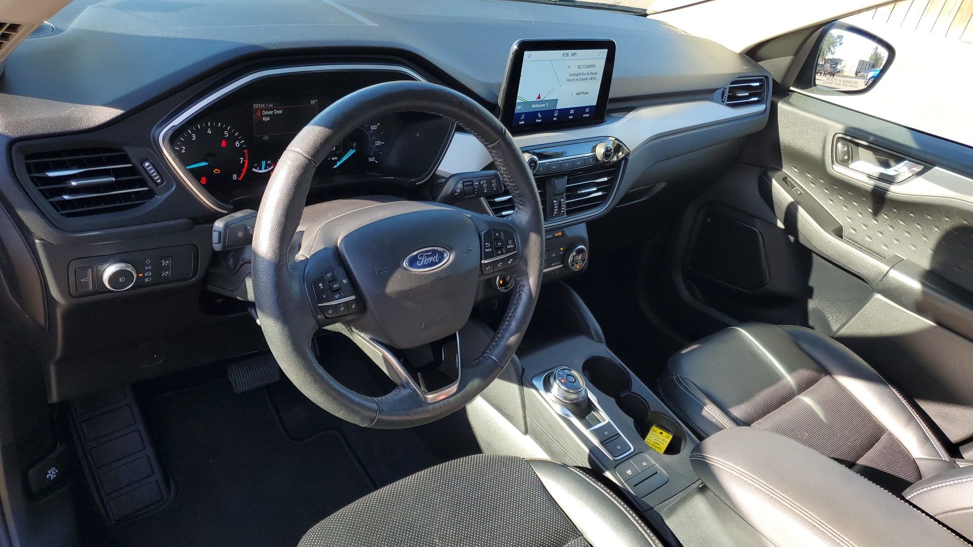 2020 Ford Escape SEL 17