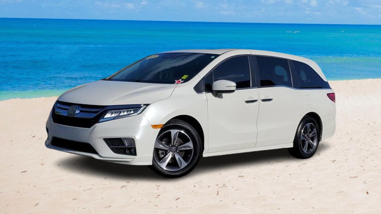 2018 Honda Odyssey Touring 1