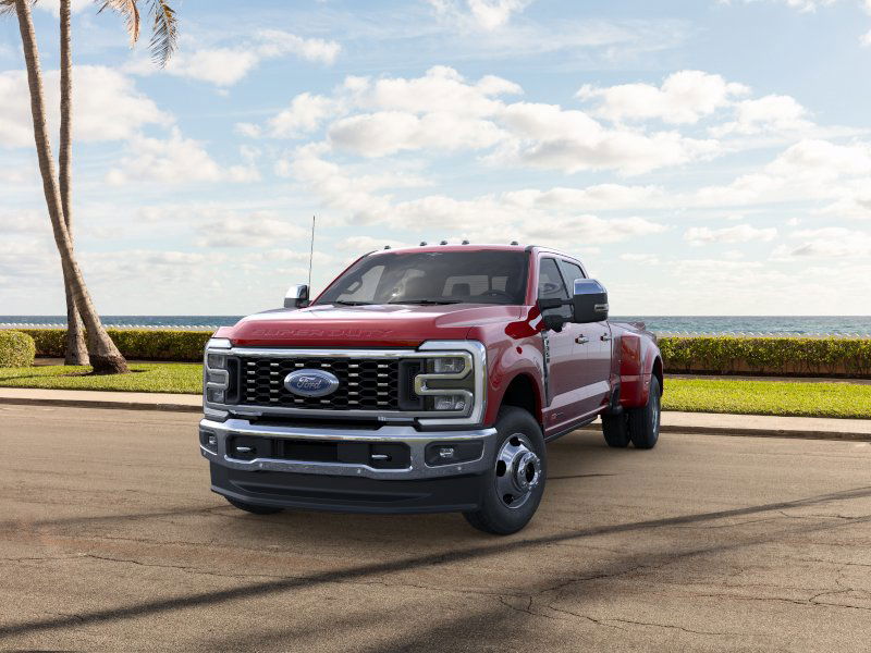 2024 Ford F-350SD Lariat 2