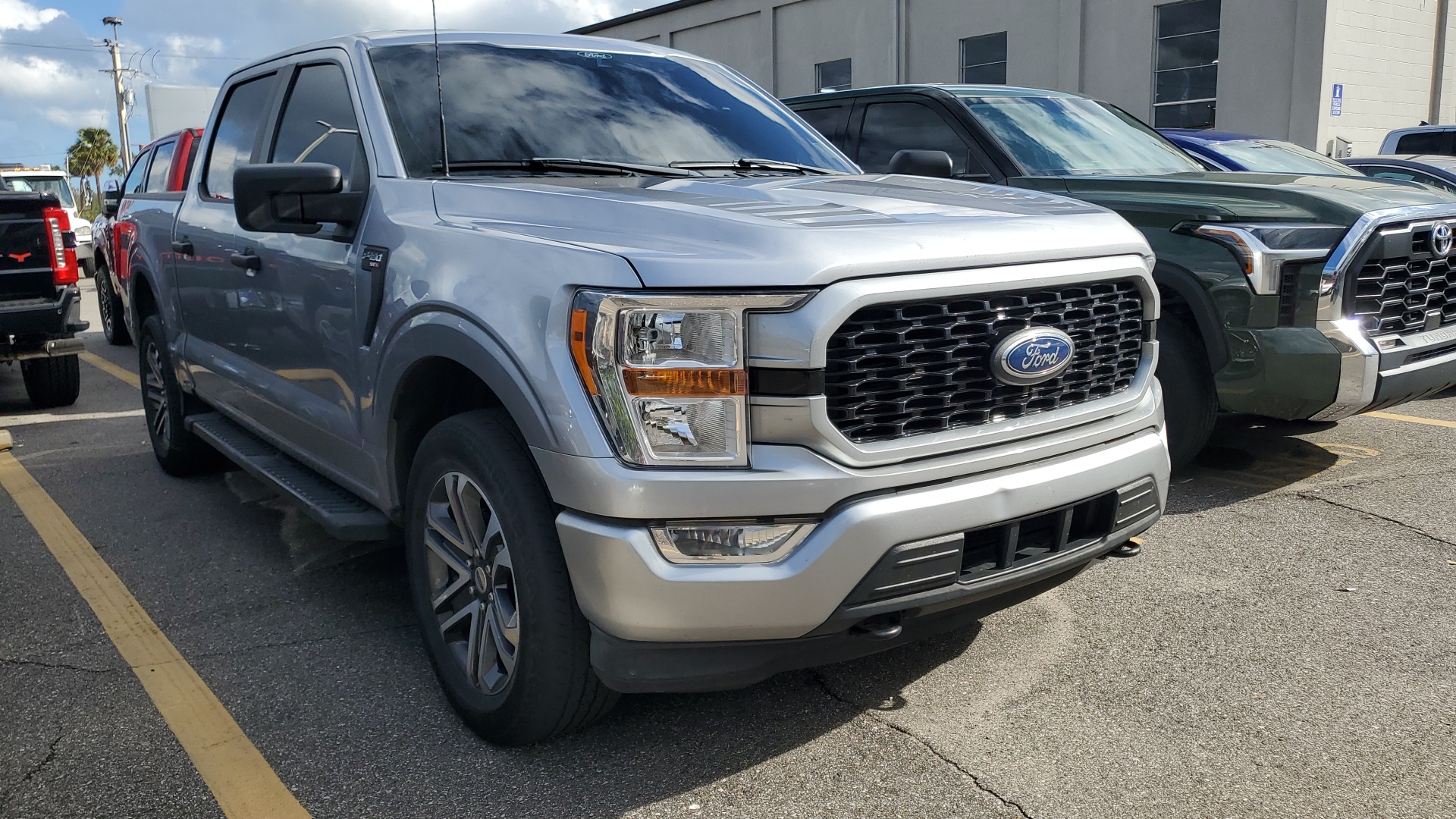 2021 Ford F-150 STX 2