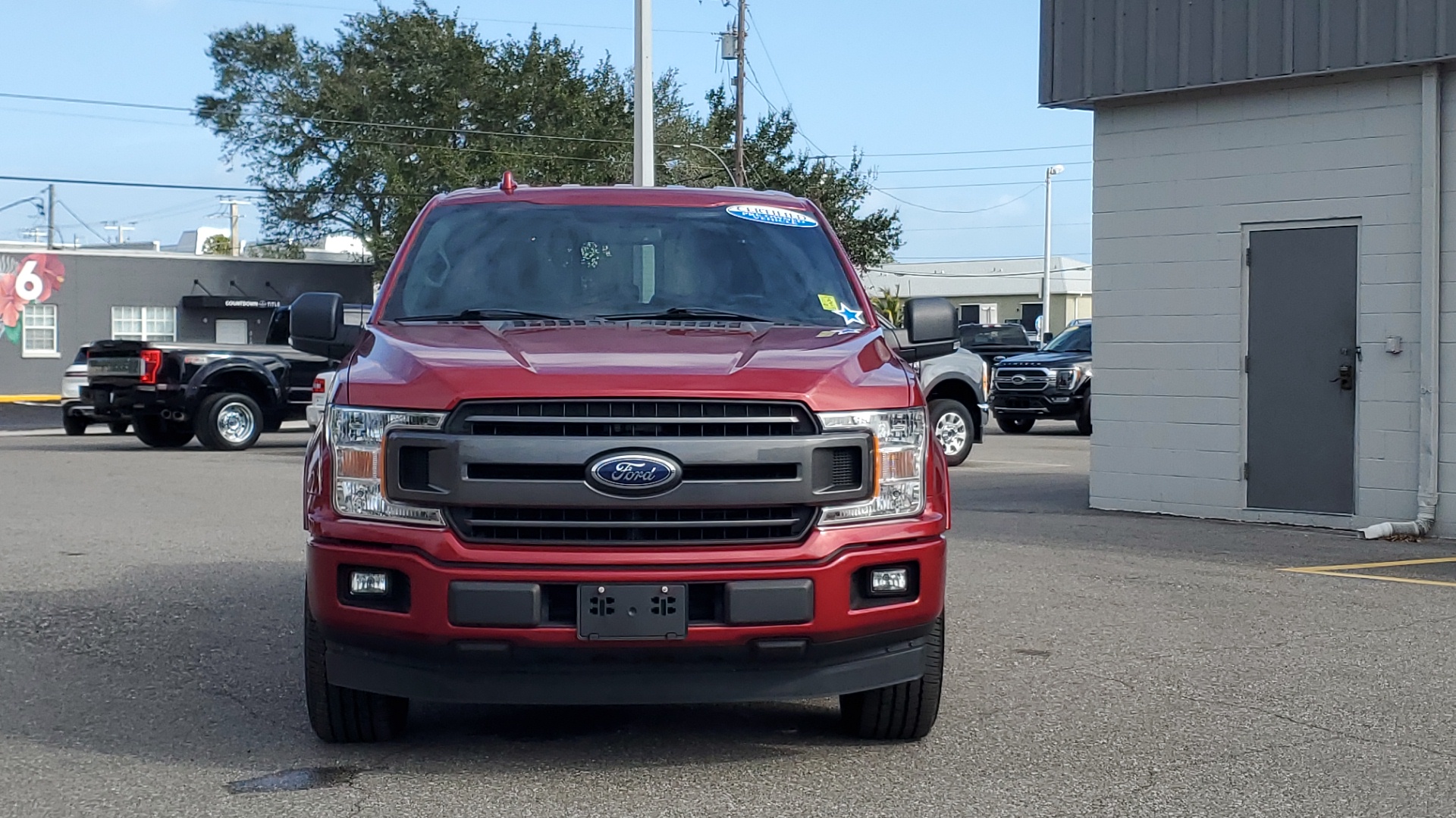 2018 Ford F-150 XLT 2