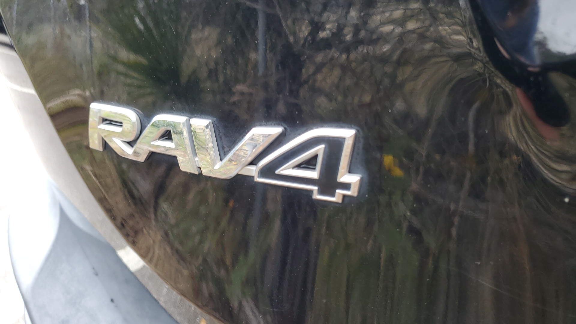 2013 Toyota RAV4 XLE 5