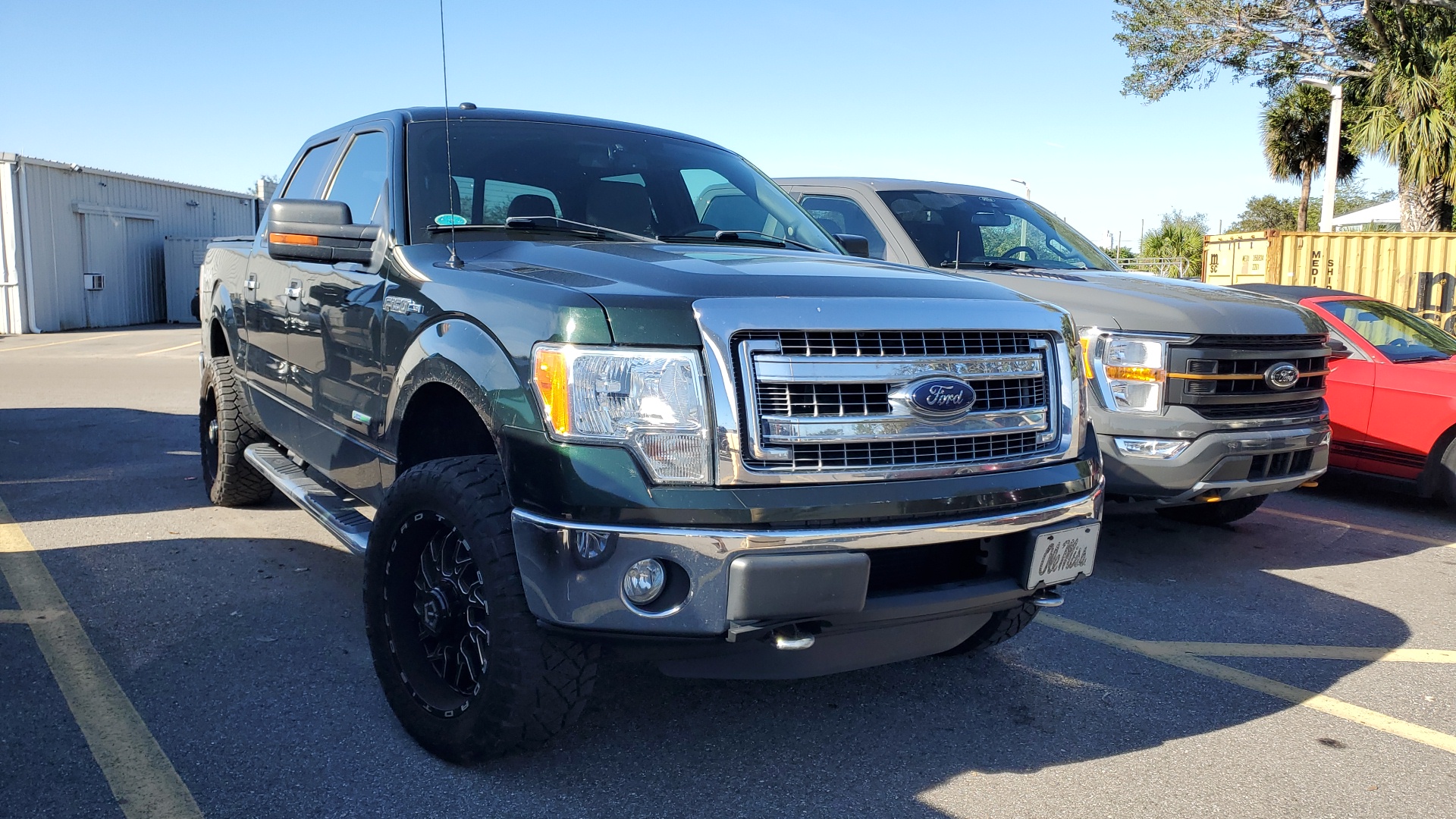 2013 Ford F-150 XLT 2