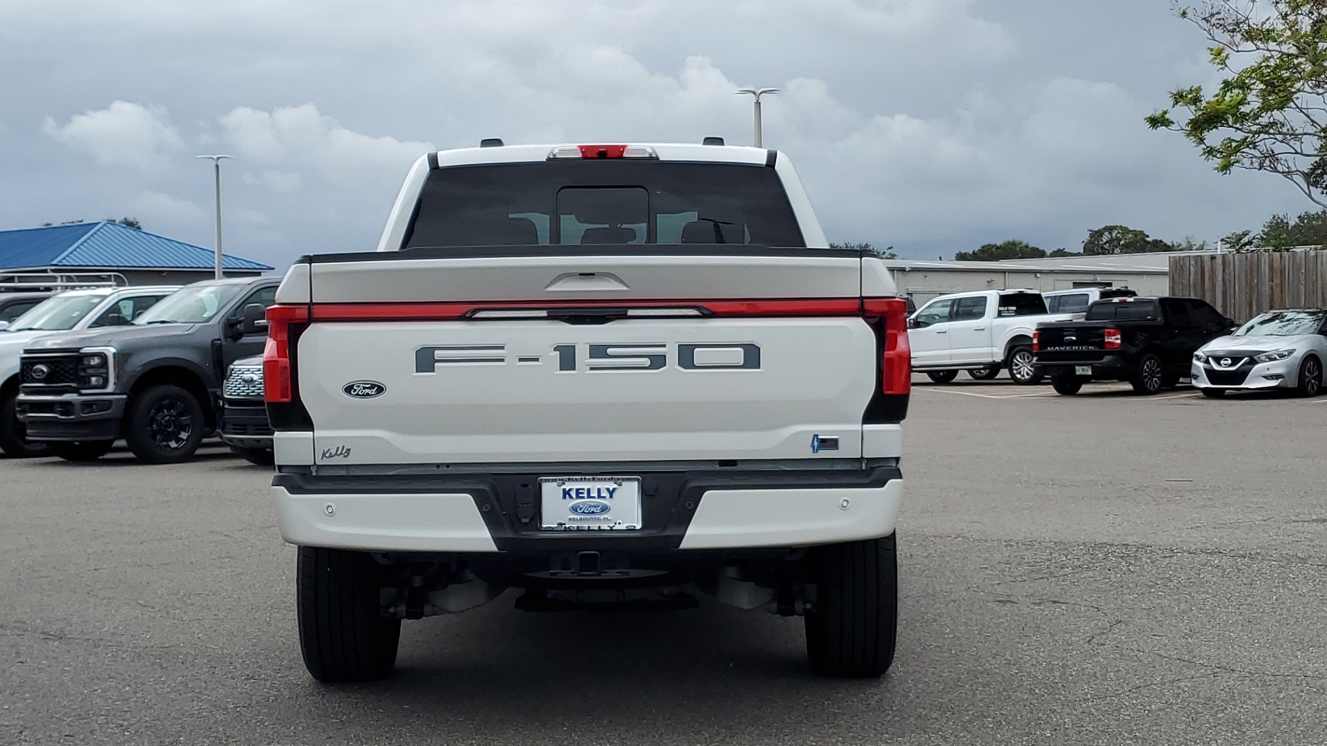 2024 Ford F-150 Lightning Platinum 6