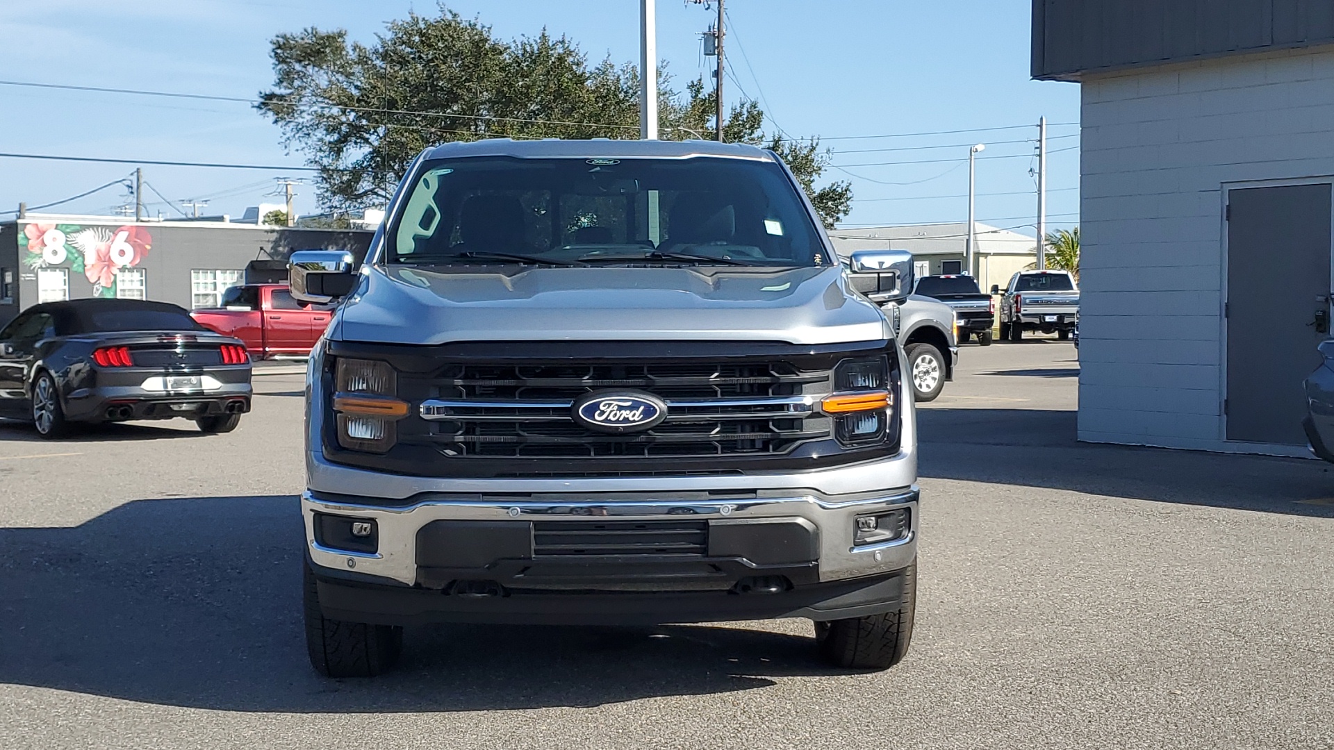 2024 Ford F-150 XLT 2