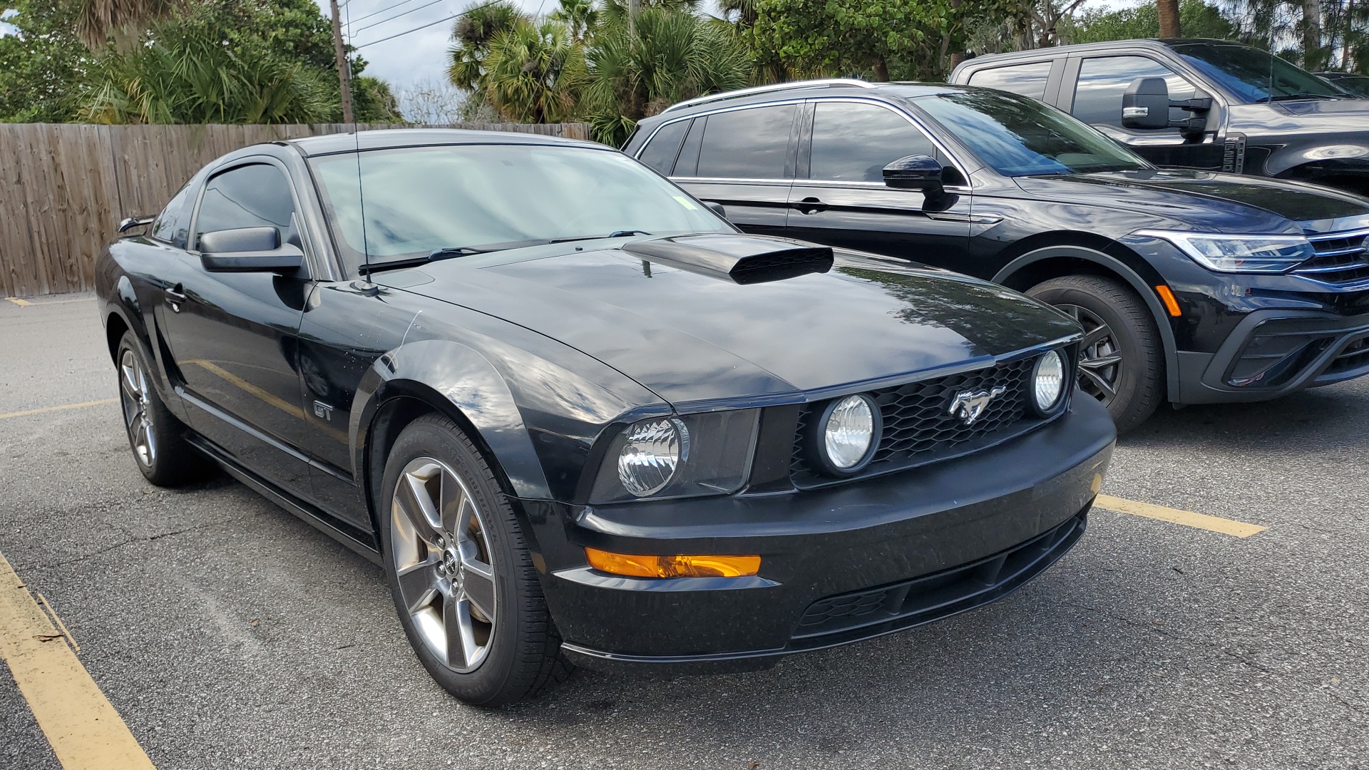 2008 Ford Mustang  2