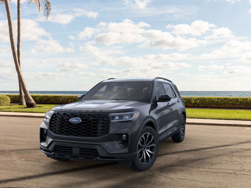 2025 Ford Explorer ST-Line 2