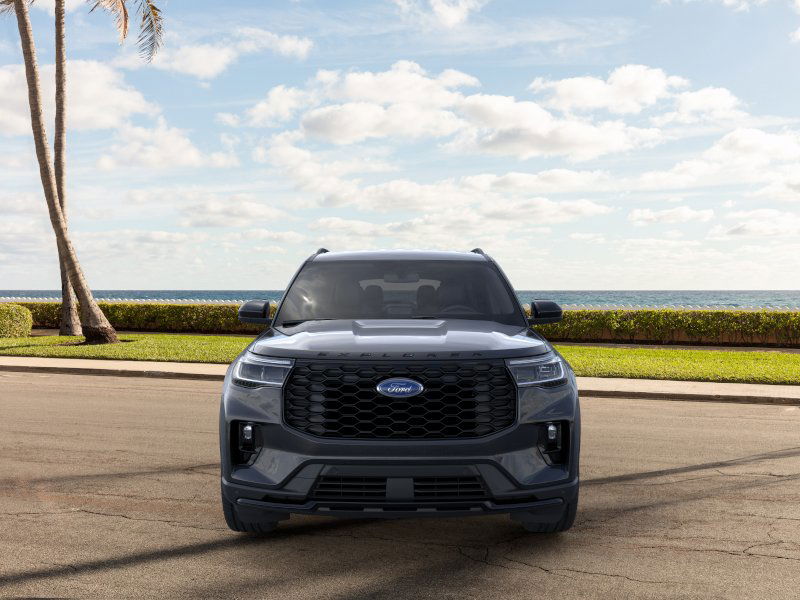 2025 Ford Explorer ST-Line 6