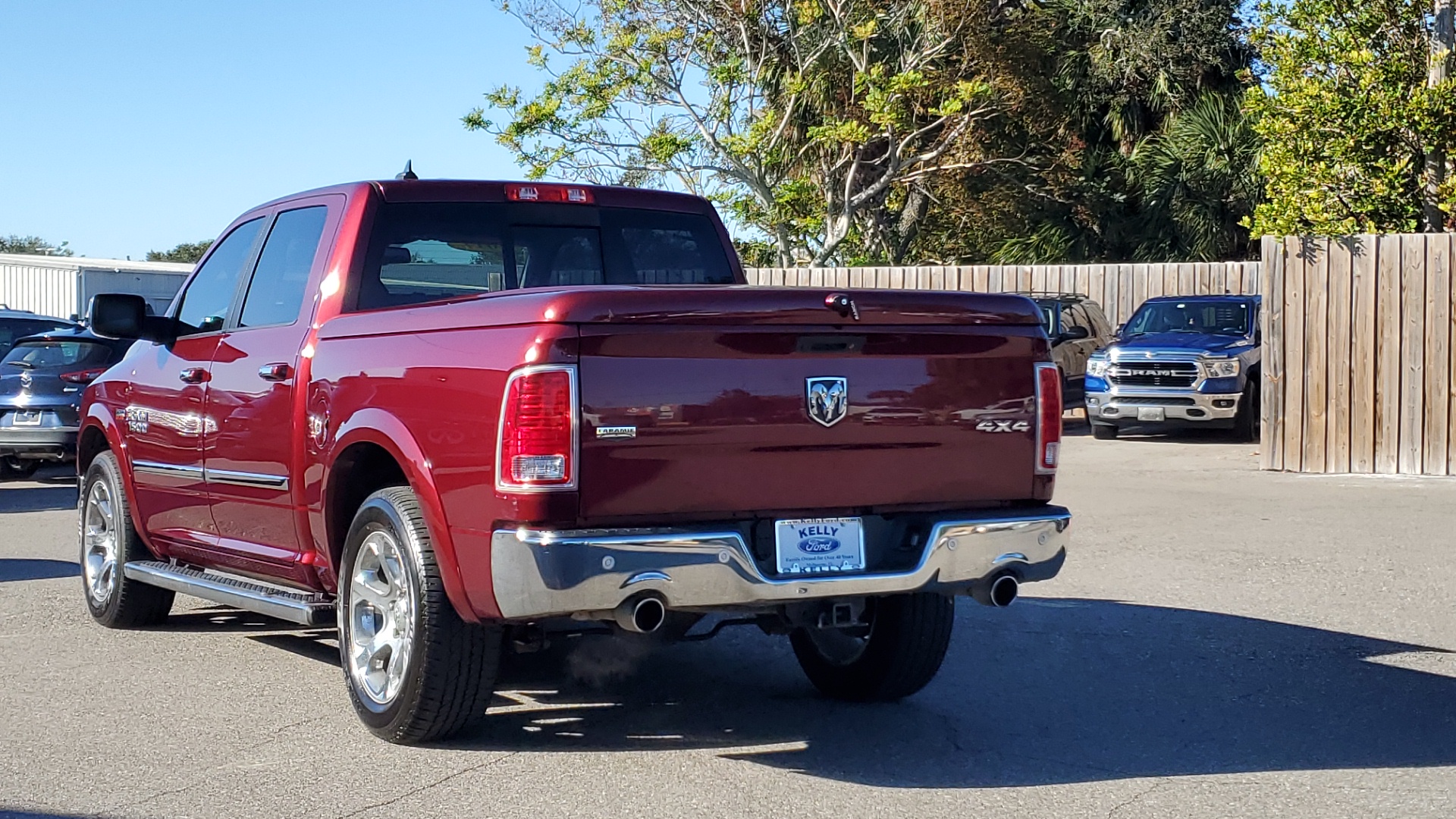 2017 Ram 1500 Laramie 7