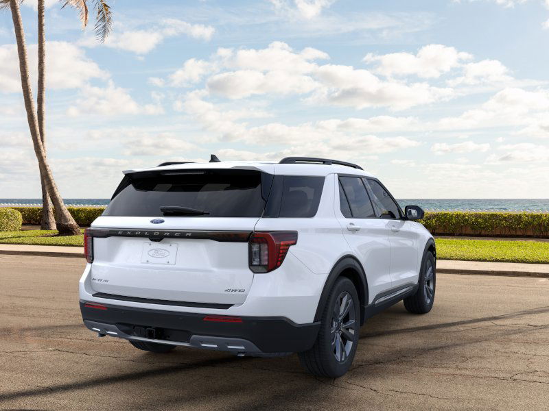 2025 Ford Explorer Active 8