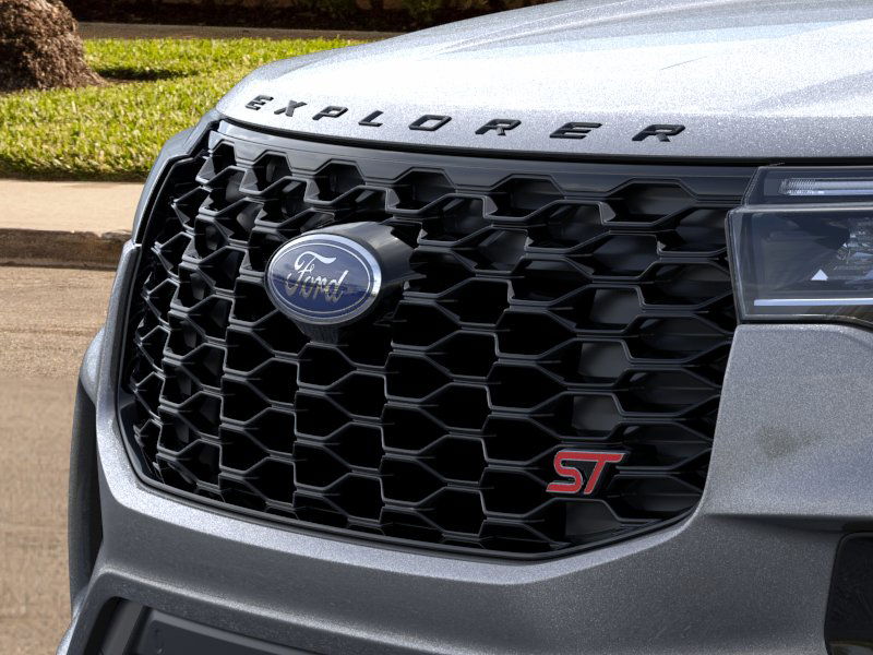 2025 Ford Explorer ST 17