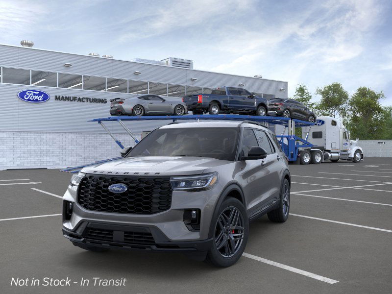 2025 Ford Explorer ST-Line 2