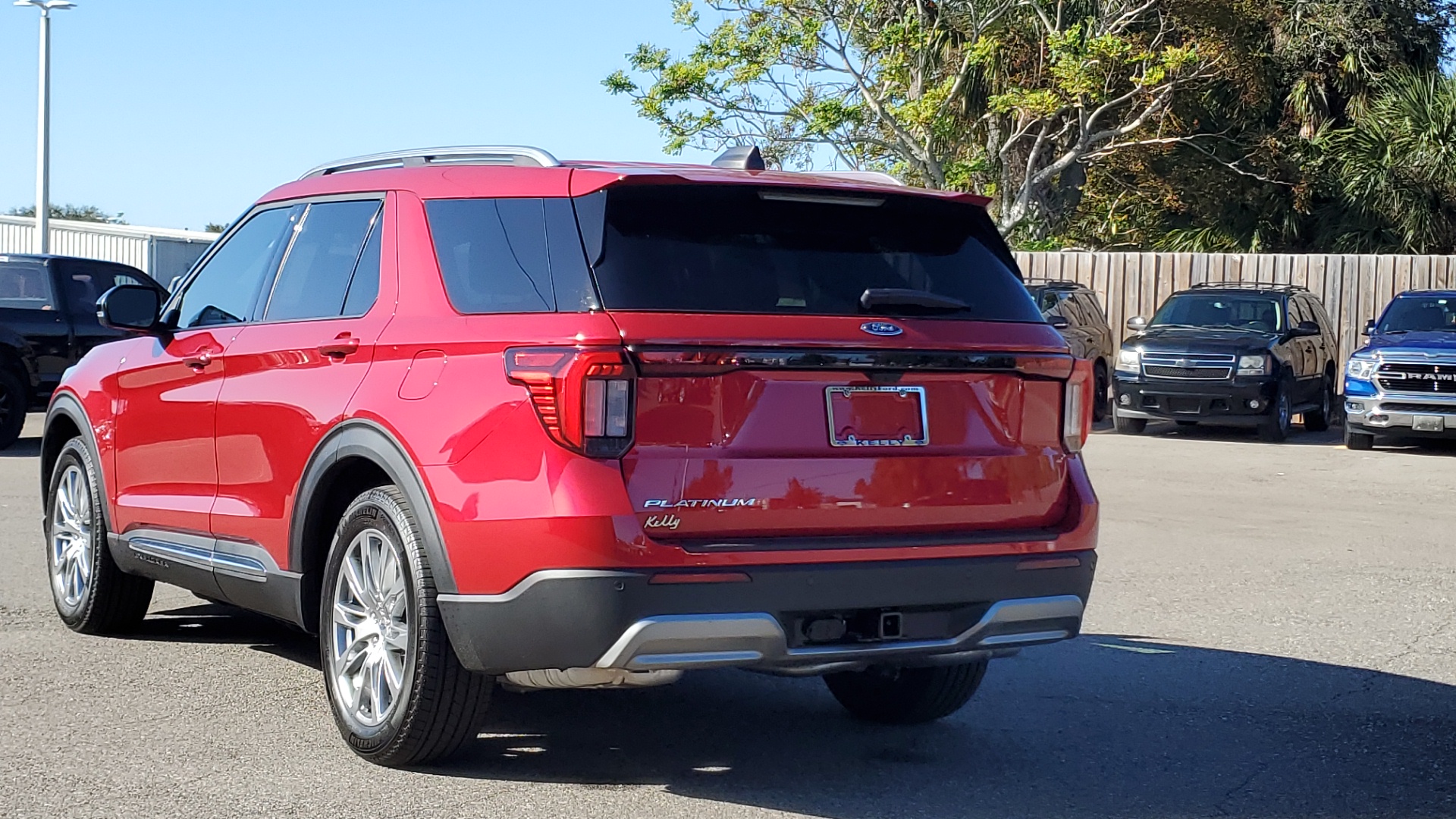 2025 Ford Explorer Platinum 7